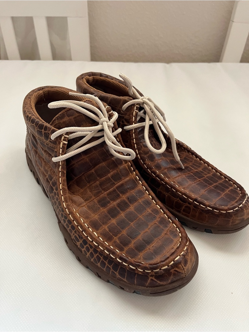 Ferrini Rogue Brown Croc Print Leather Moc Toe Driving Shoes Size 9